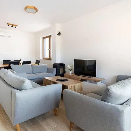 Apartment Duplex