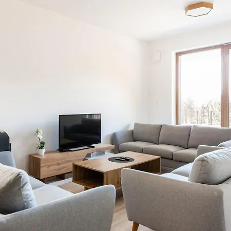 Near Ljubljana, Sleeps 8, Free Parking