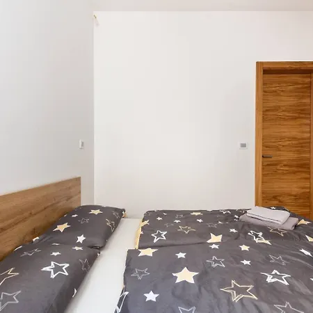 Duplex Apartment *
