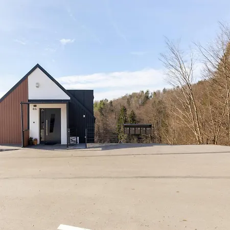 Near Ljubljana, Sleeps 8, Free Parking Škofljica