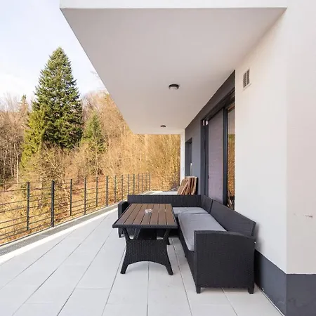 Near Ljubljana, Sleeps 8, Free Parking