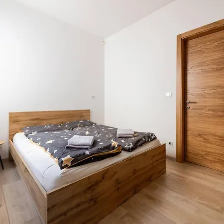 Apartmán Near Ljubljana, Sleeps 10, Free Parking Škofljica