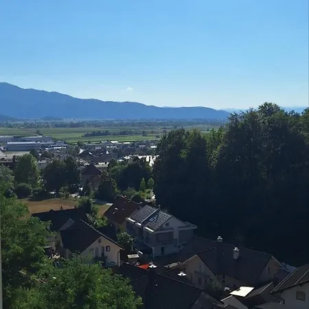 Near Ljubljana, Sleeps 10, Free Parking Škofljica