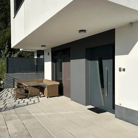 Apartmán Near Ljubljana, Sleeps 10, Free Parking